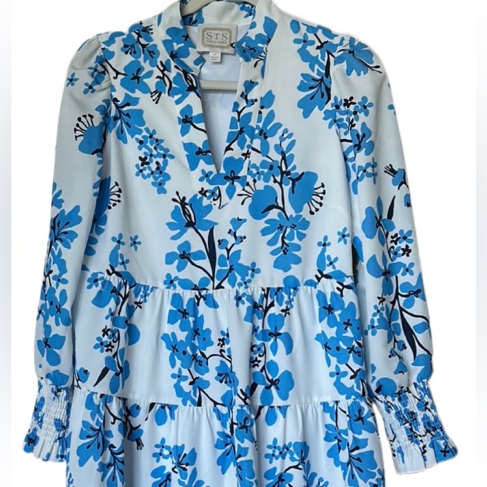 Sail to Sable Blue and White Floral Dress - Picture 2 of 6